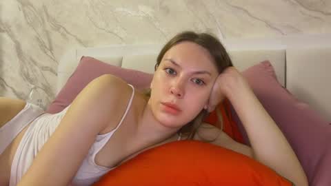 Snapshot of scarlettford chatting on July 3, 7:31 pm Scarlett online show from July 3, 7:31 pm