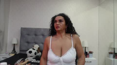 Snapshot of scarlettgreen_ chatting on June 10, 11:09 am Scartt online show from June 10, 11:09 am