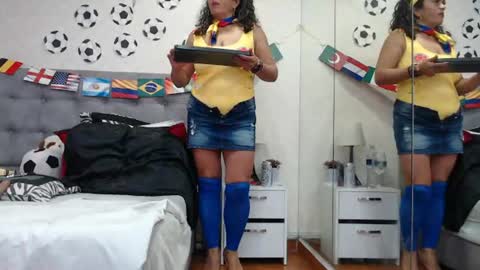 Snapshot of scarlettgreen_ chatting on June 27, 12:22 pm Scartt online show from June 27, 12:22 pm