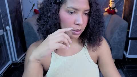 Scarletth b online show from April 9, 6:19 am