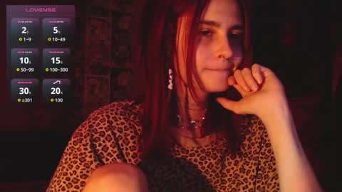 Scarlett online show from November 2, 5:15 pm