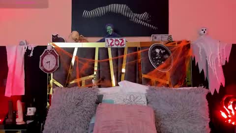 scarlettorres online show from October 29, 7:04 pm