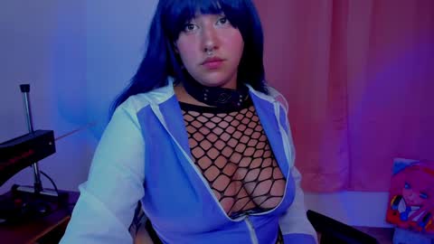 Snapshot of scarlettqueen56 chatting on January 21, 12:46 am chloe online show from January 21, 12:46 am