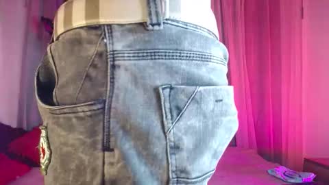 Snapshot of scarlettqueencs chatting on October 19, 3:40 am Scarlett online show from October 19, 3:40 am