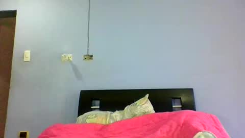 Snapshot of scarlettscottx chatting on May 2, 6:35 pm Nataly online show from May 2, 6:35 pm
