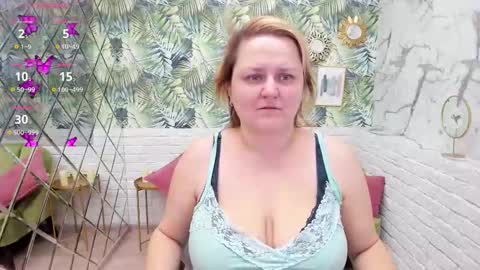 Scarlett online show from December 2, 5:13 am