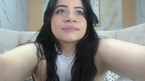 Snapshot of scarlettt_s chatting on October 23, 9:13 pm Scarlett online show from October 23, 9:13 pm