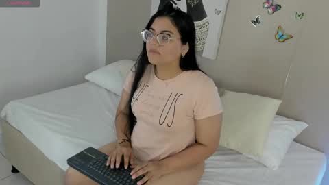 Scarlett Whitmore online show from September 28, 3:12 am