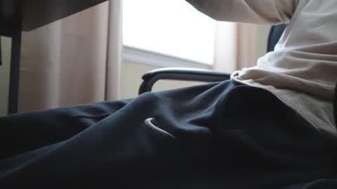 Skinny College Boy online show from February 5, 12:04 am