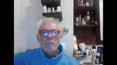 schizzodoro online show from October 12, 4:22 am