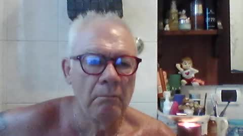 Snapshot of schizzodoro chatting on July 26, 4:42 am schizzodoro online show from July 26, 4:42 am