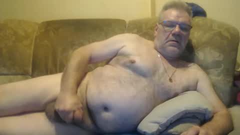 schnapper11 online show from January 9, 3:12 pm