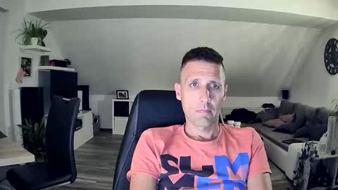 Snapshot of schnuckigeil chatting on September 22, 5:59 pm Dildomen online show from September 22, 5:59 pm