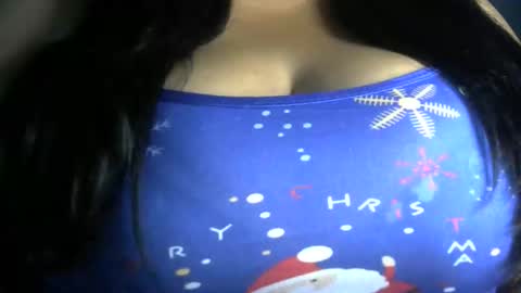 Snapshot of schoco_milf chatting on November 28, 2:36 am mai latina online show from November 28, 2:36 am