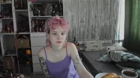 Rina online show from March 22, 7:12 am