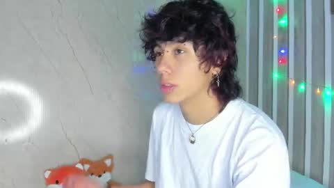 Snapshot of sckrapper chatting on June 23, 12:25 pm sckrapper online show from June 23, 12:25 pm