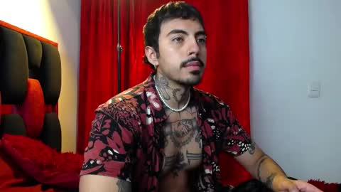 Alejandro help me to reach 200 thumps up online show from April 16, 6:58 am