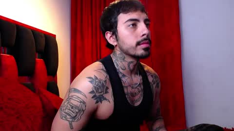 Snapshot of scockpion_ chatting on April 26, 7:39 am Alejandro help me to reach 200 thumps up online show from April 26, 7:39 am