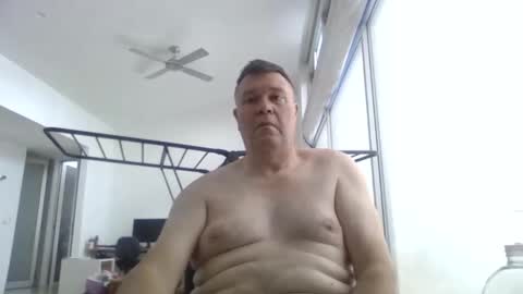 Scoobs online show from October 1, 1:44 am