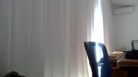 Snapshot of scoobs71 chatting on July 18, 5:11 am Scoobs online show from July 18, 5:11 am