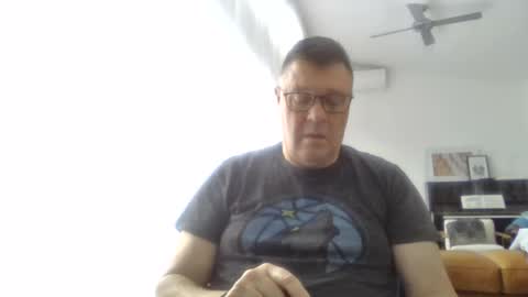Snapshot of scoobs71 chatting on July 25, 1:25 am Scoobs online show from July 25, 1:25 am