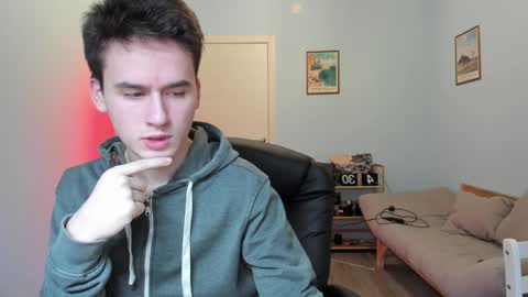 Thomas brunette and Alex blond online show from February 3, 5:40 am