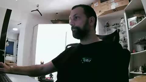 Snapshot of scorpion_cock chatting on November 4, 3:33 pm scorpion_cock online show from November 4, 3:33 pm