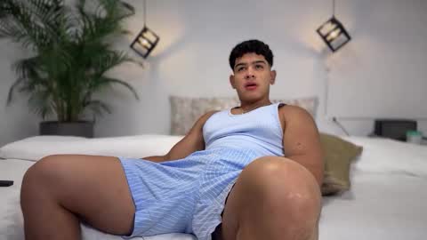 Andrew Flintt online show from October 1, 4:29 am