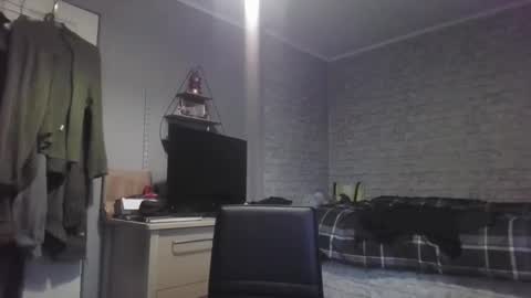 Richard James online show from April 4, 4:15 pm