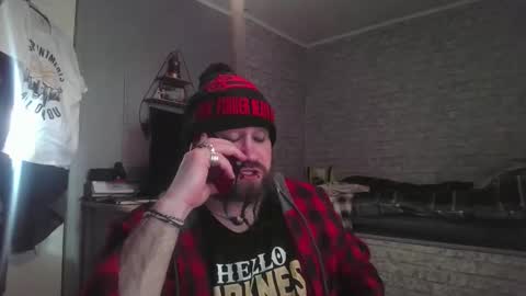 Richard James online show from April 29, 5:30 pm
