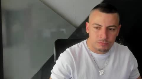 Ricardo online show from March 17, 7:17 pm