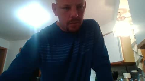 scottydoesntknow0 online show from December 6, 10:41 pm