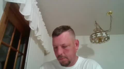 scottydoesntknow0 online show from September 21, 10:39 am