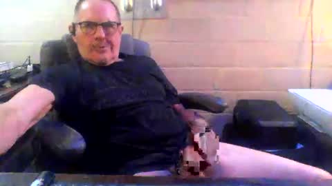 eating pussy  sucking dick online show from March 29, 4:23 am