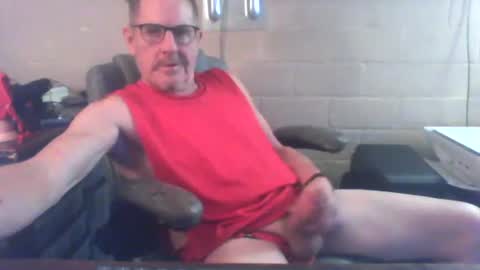 Snapshot of sdh69 chatting on May 27, 7:16 am eating pussy sucking dick online show from May 27, 7:16 am