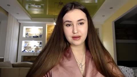 Snapshot of sea_cocktail chatting on February 2, 3:49 pm Elizabeth online show from February 2, 3:49 pm