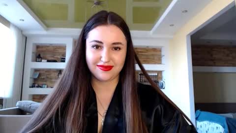 Snapshot of sea_cocktail chatting on March 7, 12:12 pm Elizabeth online show from March 7, 12:12 pm