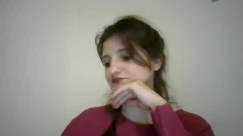 Snapshot of seabreeze_babe chatting on December 18, 6:14 pm seabreeze_babe online show from December 18, 6:14 pm