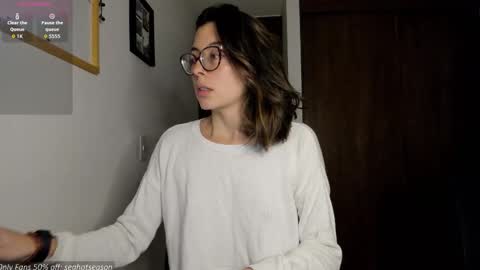 Aria Independent model online show from December 18, 12:17 am