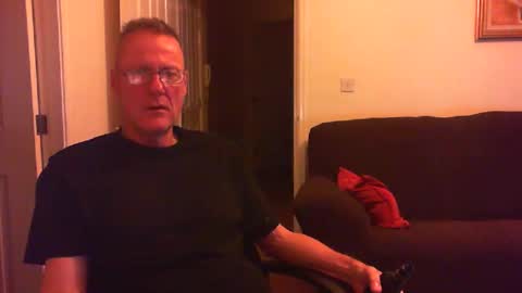 Snapshot of seakrait chatting on December 1, 6:19 pm seakrait online show from December 1, 6:19 pm