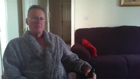 Snapshot of seakrait chatting on December 22, 9:55 am seakrait online show from December 22, 9:55 am