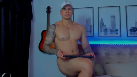 Snapshot of sean_carrera69 chatting on January 8, 9:23 pm Sean Carrera online show from January 8, 9:23 pm