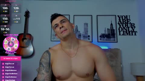 Snapshot of sean_carrera69 chatting on January 29, 9:39 pm Sean Carrera online show from January 29, 9:39 pm