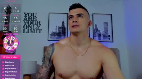 Snapshot of sean_carrera69 chatting on February 7, 9:15 pm Sean Carrera online show from February 7, 9:15 pm