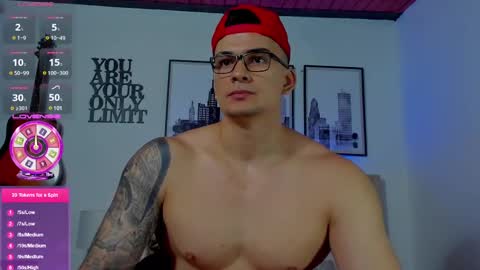 Snapshot of sean_carrera69 chatting on February 21, 4:26 pm Sean Carrera online show from February 21, 4:26 pm