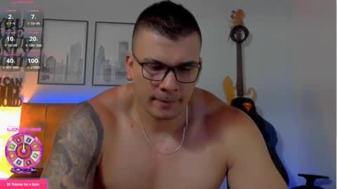 Snapshot of sean_carrera69 chatting on September 9, 4:12 am Sean Carrera online show from September 9, 4:12 am