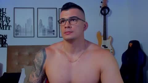 Snapshot of sean_carrera69 chatting on October 28, 4:42 pm Sean Carrera online show from October 28, 4:42 pm