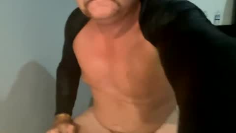 Snapshot of seanneedstocum chatting on July 16, 11:38 am seanneedstocum online show from July 16, 11:38 am