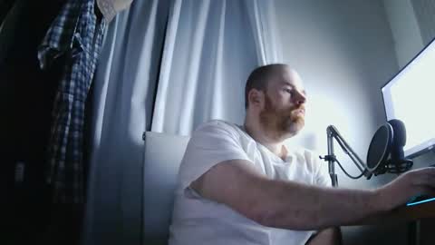 seanv26 online show from March 2, 2:58 am