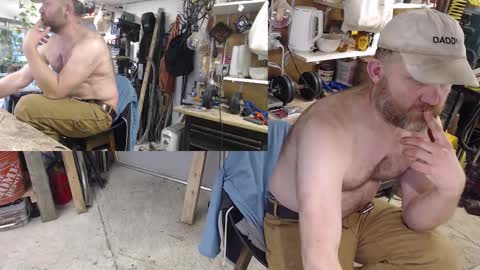 Snapshot of seattlemanwhore chatting on February 26, 6:00 pm Seattlemanwhore online show from February 26, 6:00 pm